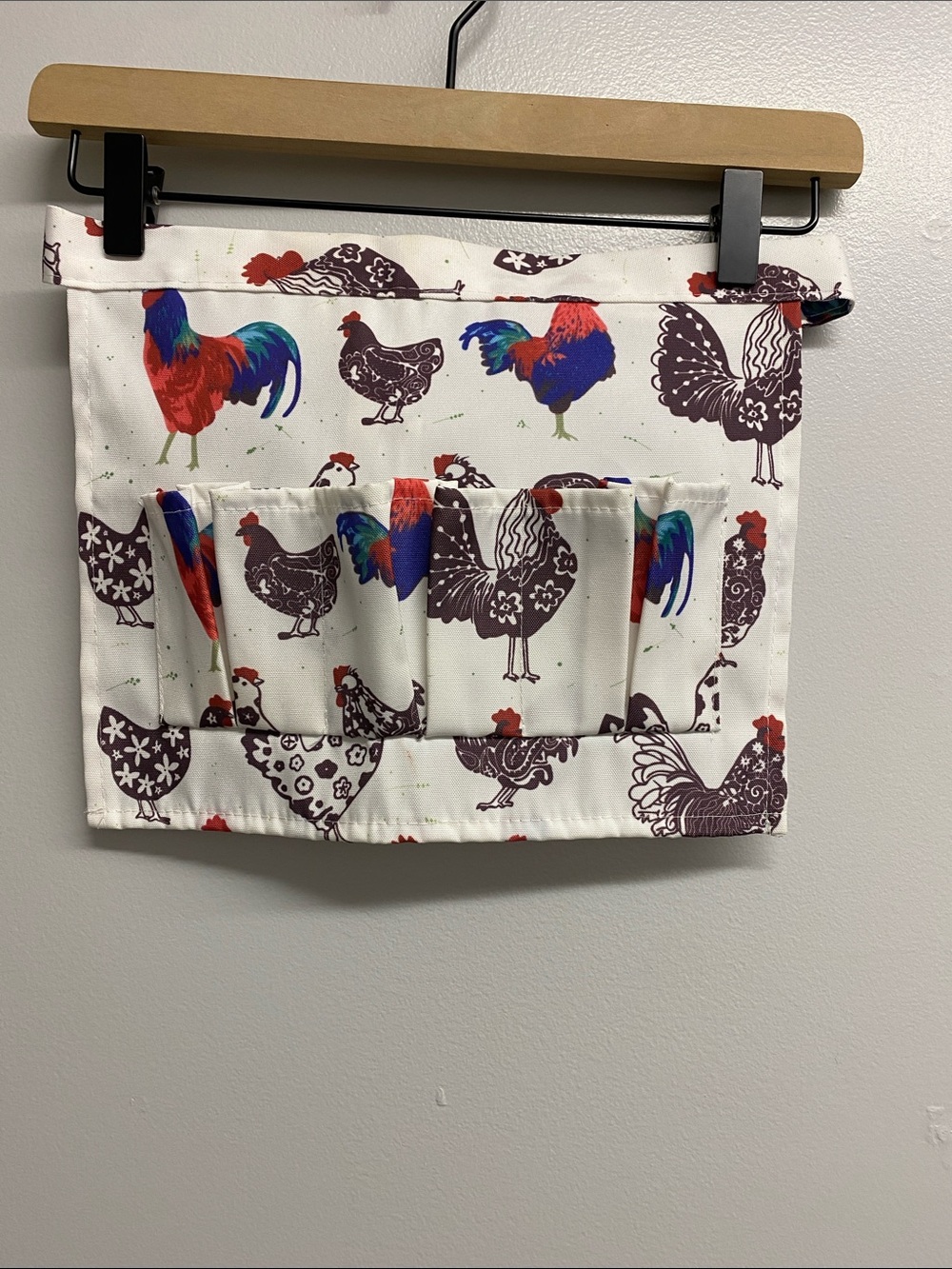 Rooster Print Hanging Organizer - Cream, Red, Blue, Purple